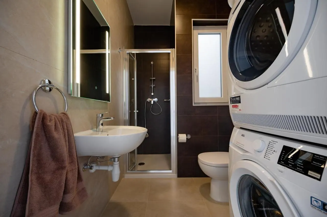 Apartment The Address Seafront Suites With Hot Tub Pieta Malta