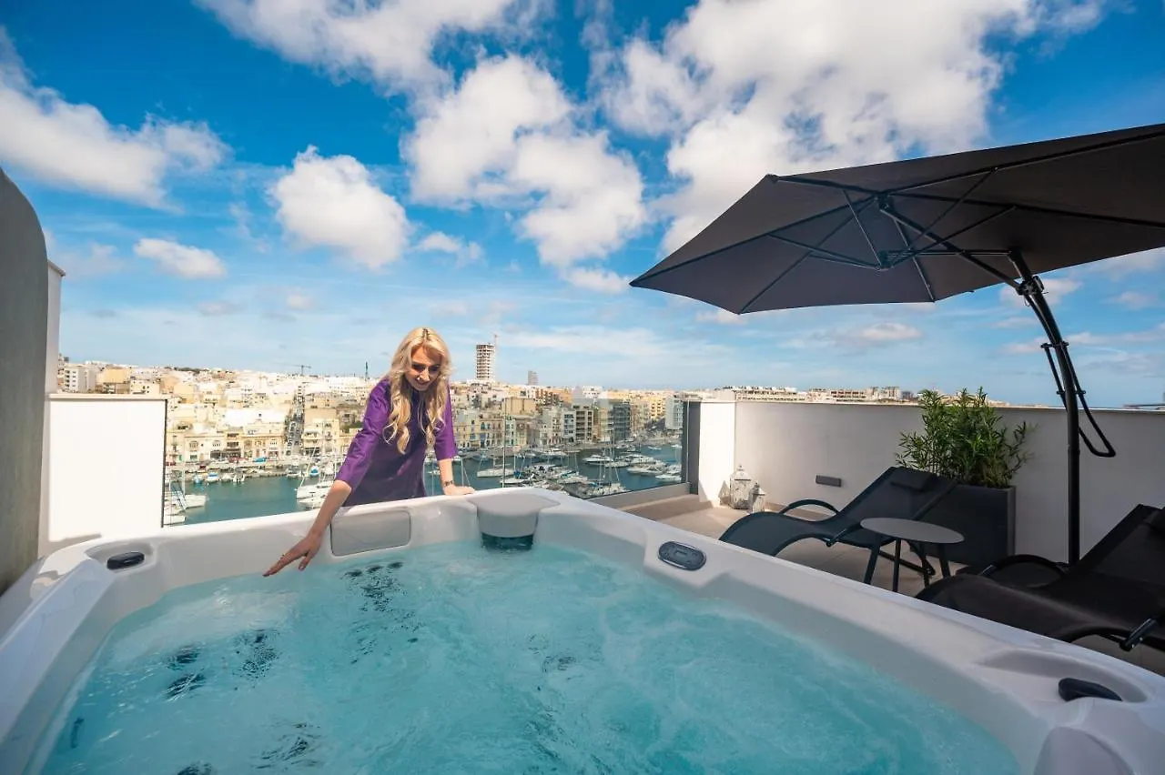 Apartment The Address Seafront Suites With Hot Tub Pieta Malta